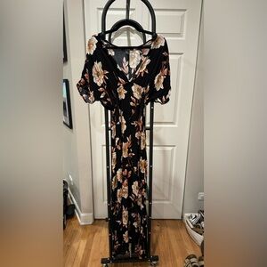 Forever 21 | Floral Maxi Dress